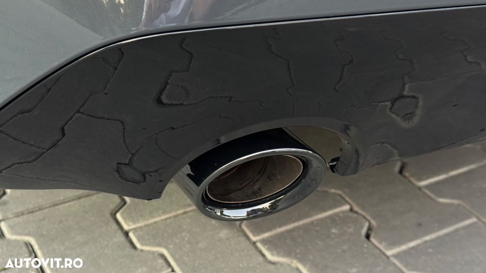 BMW Seria 3 320d Aut. xDrive Edition M Sport Shadow - 8