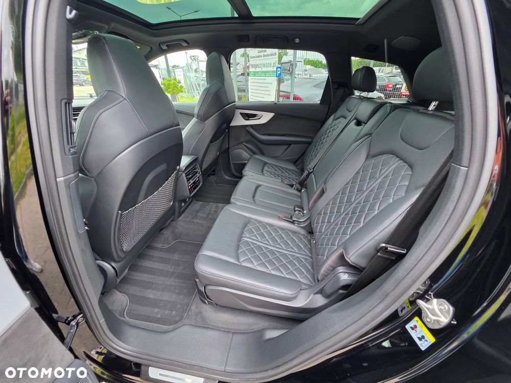 Audi SQ7 - 25