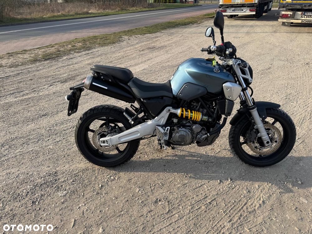Yamaha MT - 1