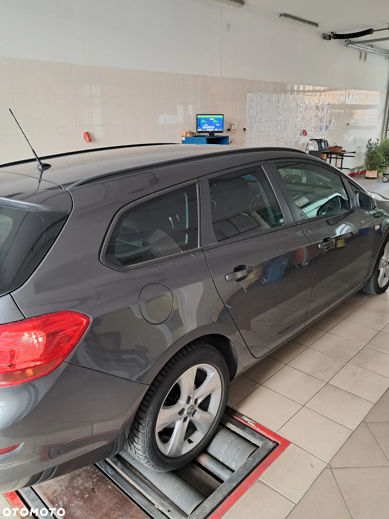 Opel Astra 1.4 Turbo Sports Tourer - 32