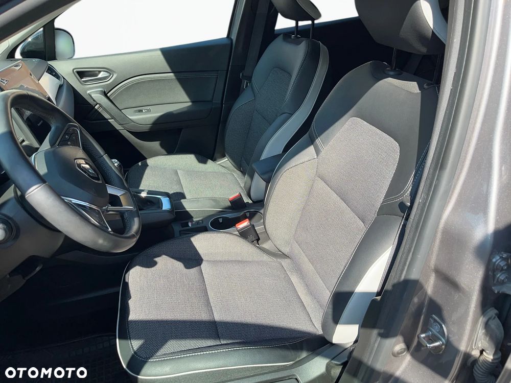 Renault Captur 1.3 TCe mHEV Techno - 10
