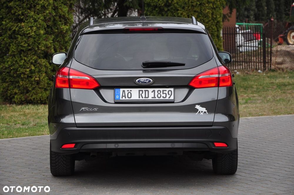 Ford Focus 1.5 EcoBlue STart-Stopp-System TITANIUM - 19