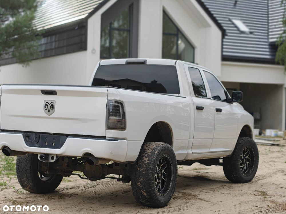 RAM 1500 - 10