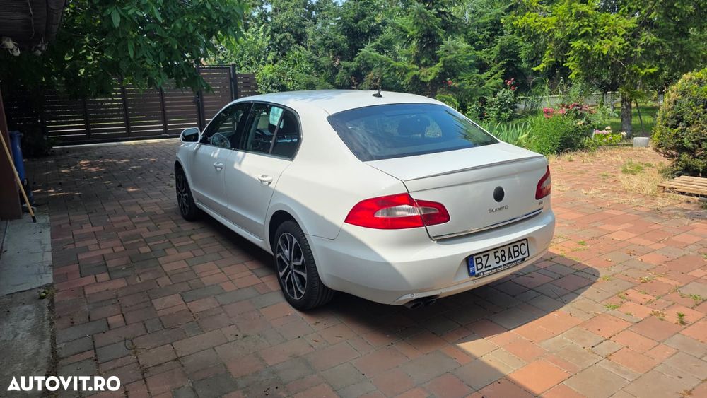 Skoda Superb 1.8 TSI Comfort - 1