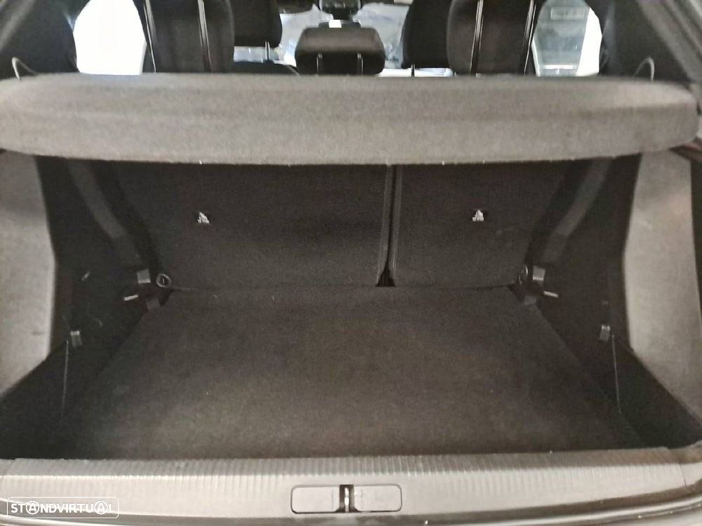 Peugeot 2008 1.2 PureTech Style - 6