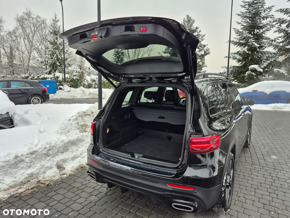 Mercedes-Benz GLB 200 AMG Line 7G-DCT - 29