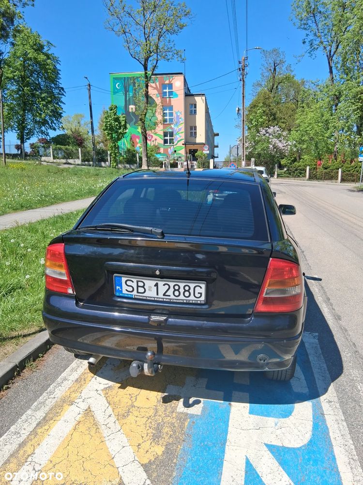 Opel Astra 1.4 Enjoy - 5
