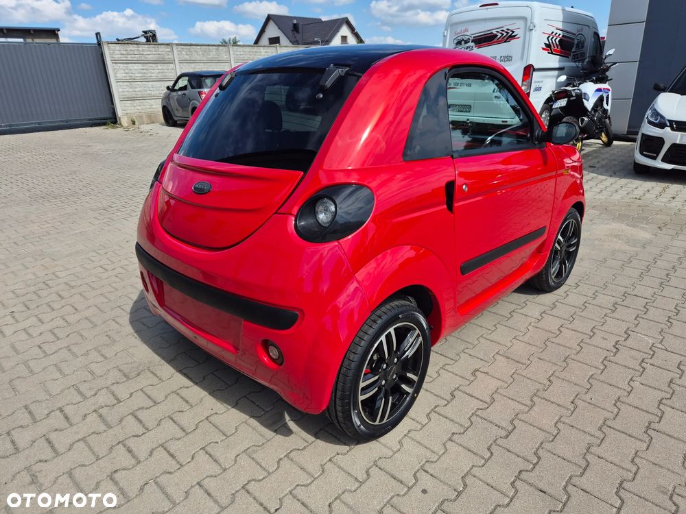 Microcar M.GO - 3