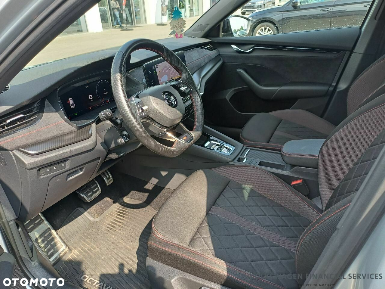 Skoda Octavia 2.0 TDI RS DSG - 5