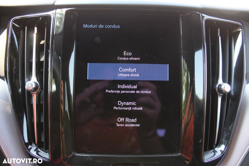 Volvo XC 60 B5 D AWD Geartronic RDesign - 21