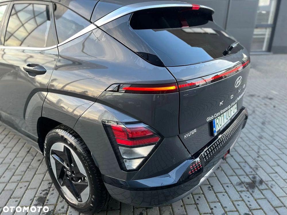 Hyundai Kona 65kWh Executive - 5