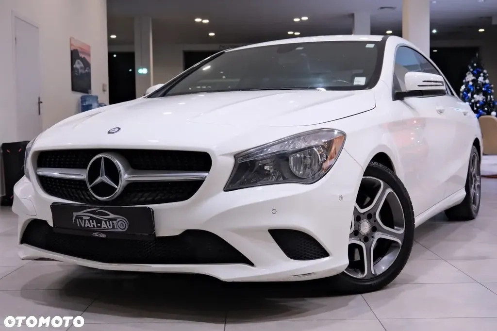 Mercedes-Benz CLA 250 7G-DCT - 21