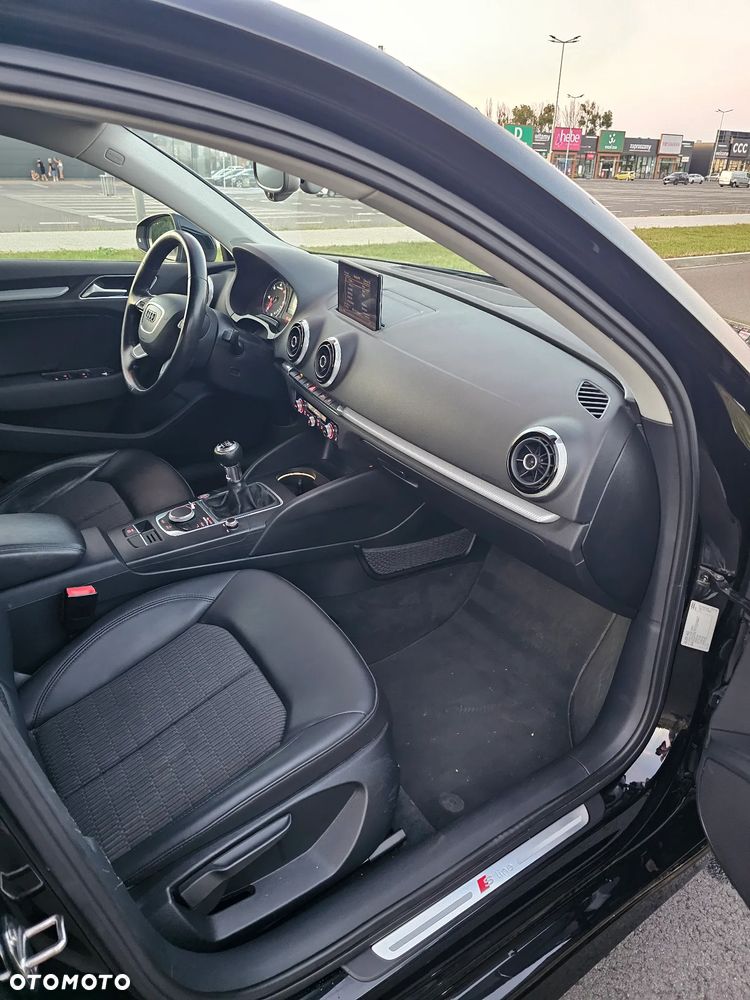 Audi A3 Limousine 2.0 TDI Attraction - 4