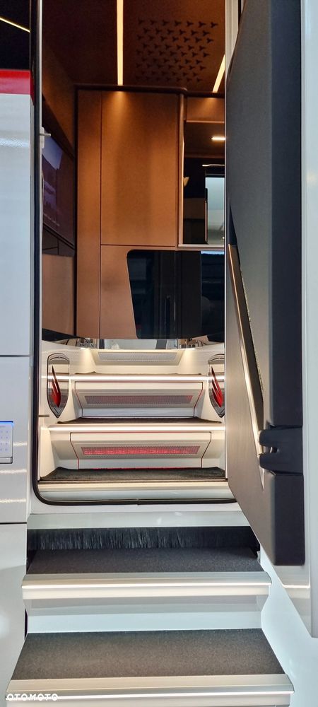 Dembell Land Yacht Elite - 32