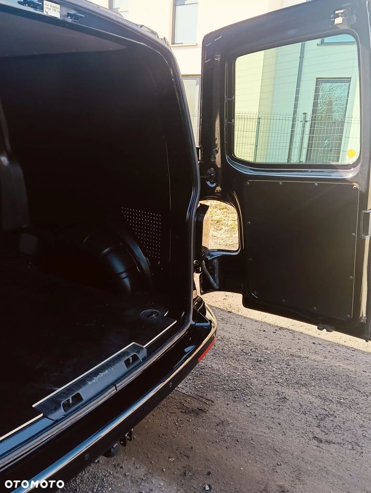Volkswagen Transporter DSG Lang - 14