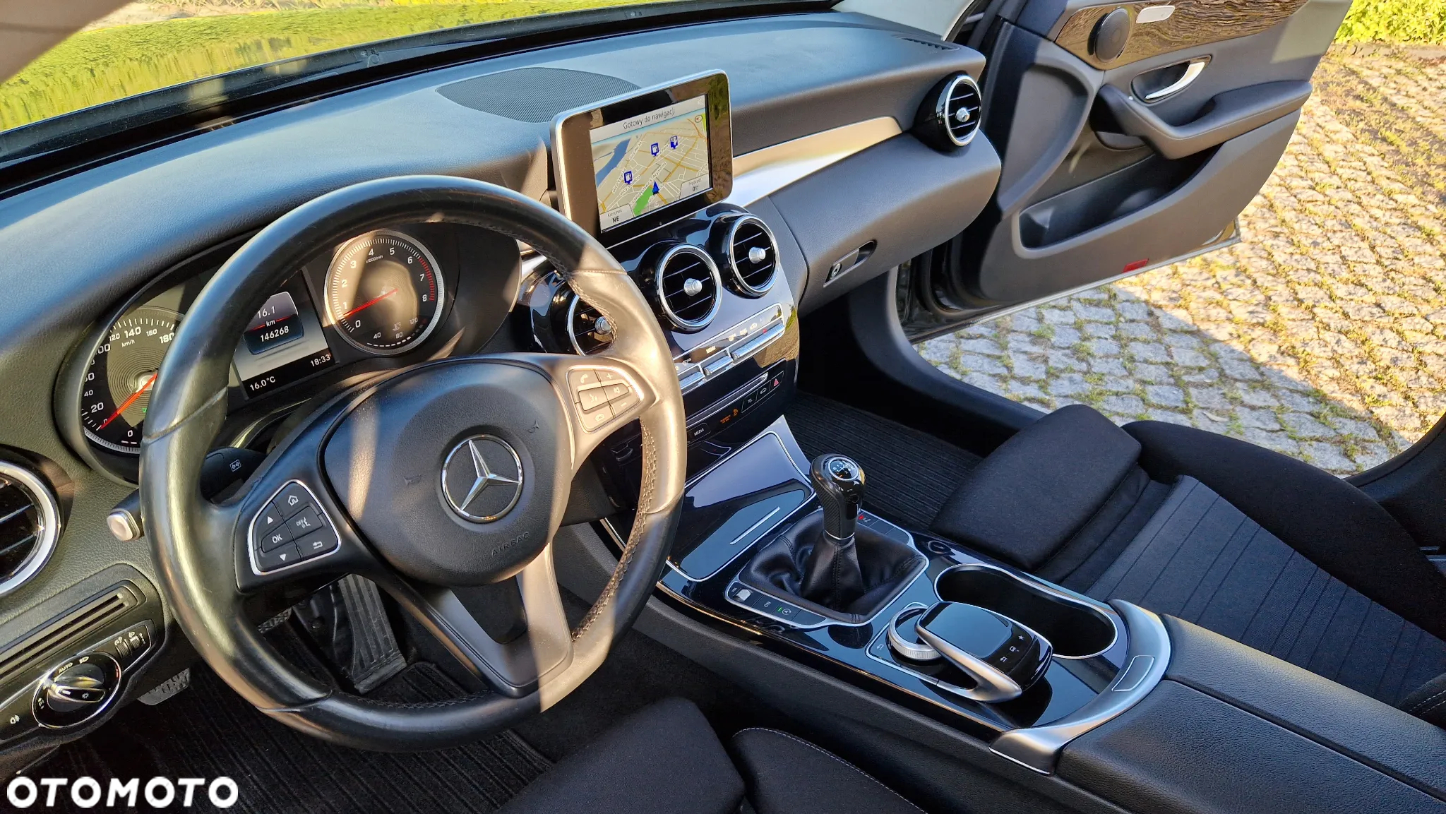 Mercedes-Benz Klasa C 200 - 28