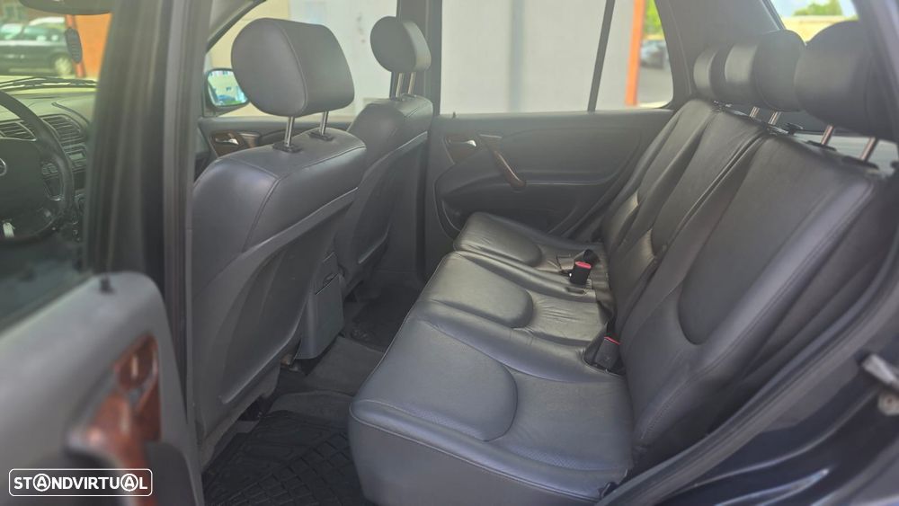 Mercedes-Benz ML 230 Standard - 17