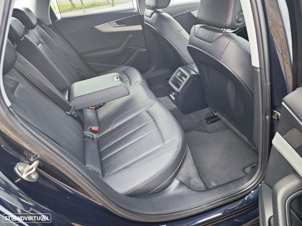 Audi A4 Avant 2.0 TDI - 9