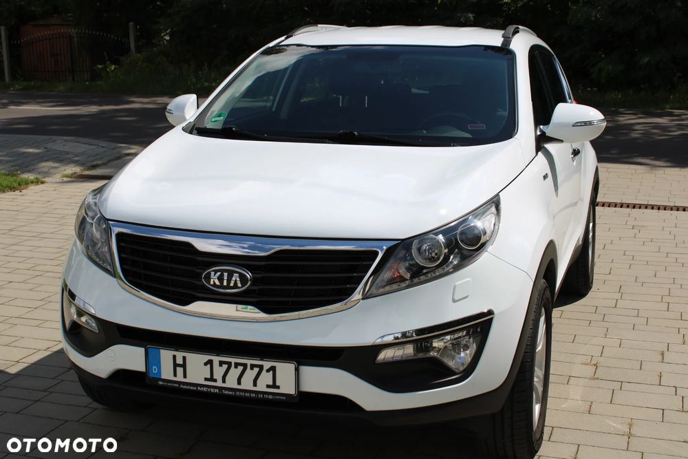 Kia Sportage 2.0 L - 5