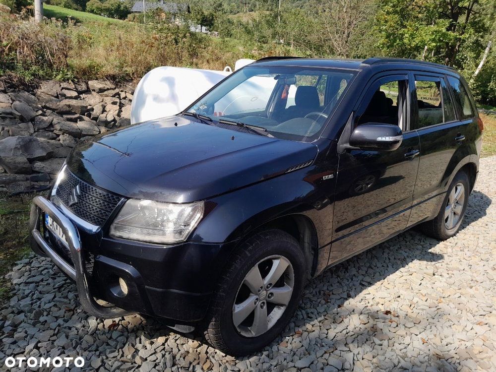 Suzuki Grand Vitara 1.9 DDiS Premium - 3