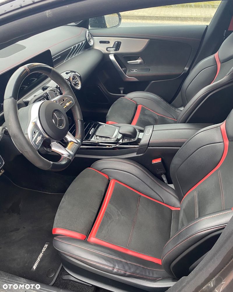Mercedes-Benz CLA AMG 45 S 4-Matic+ 8G-DCT - 10