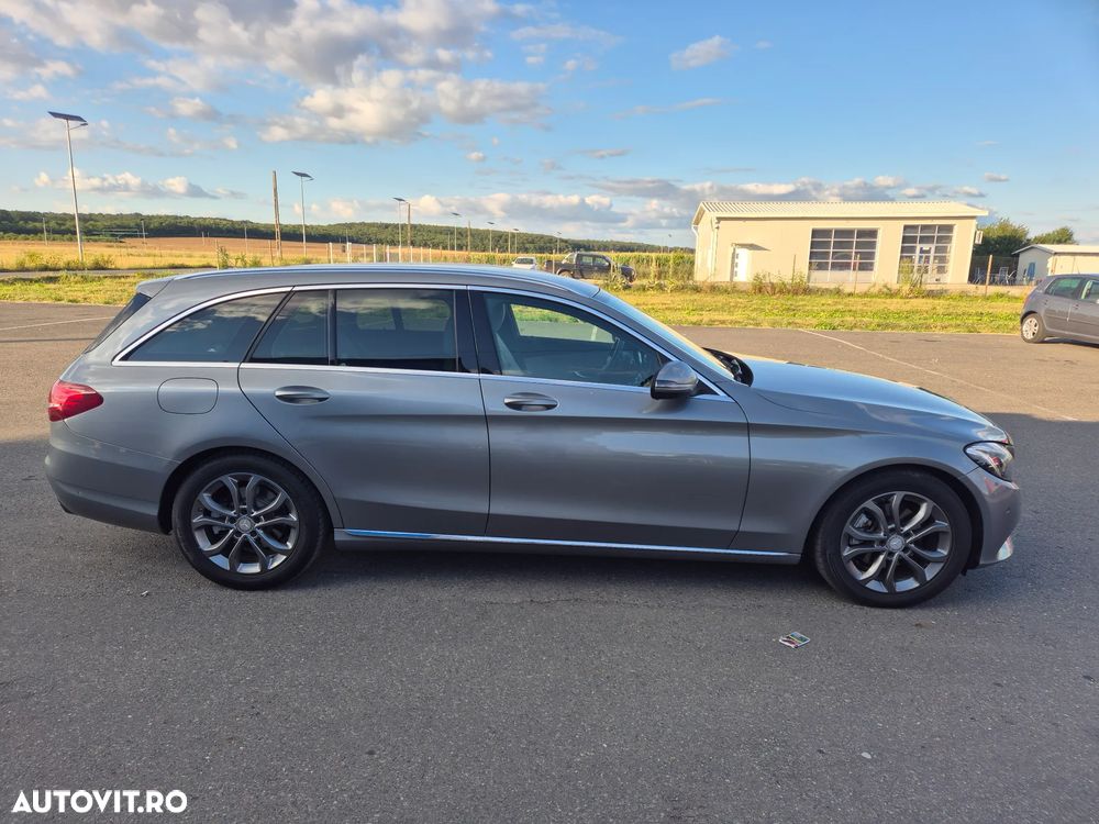 Mercedes-Benz C 220 CDI BlueEFFICIENCY T-modell - 3