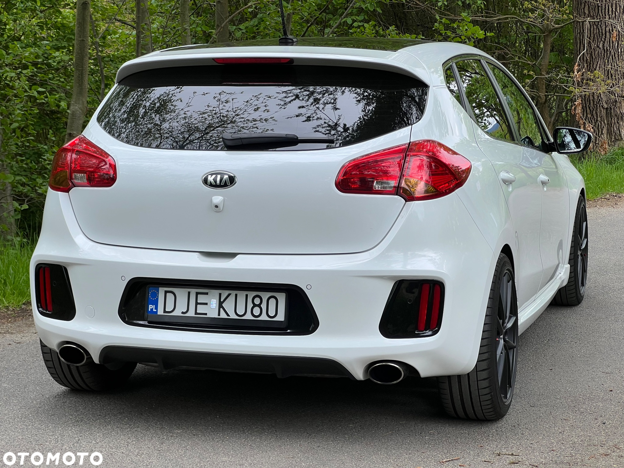 Kia Ceed Cee'd 1.6 T-GDI GT XL - 24