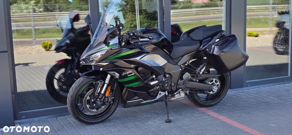 Kawasaki Ninja 1000 SX - 23