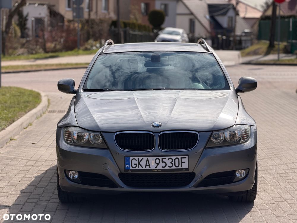 BMW Seria 3 320d - 4