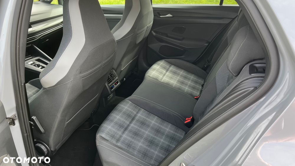 Volkswagen Golf 2.0 TDI GTD DSG - 19