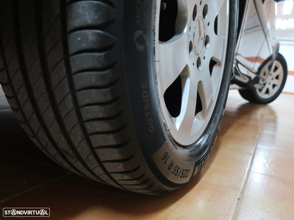 Mercedes-Benz E 200 CDi Classic - 10