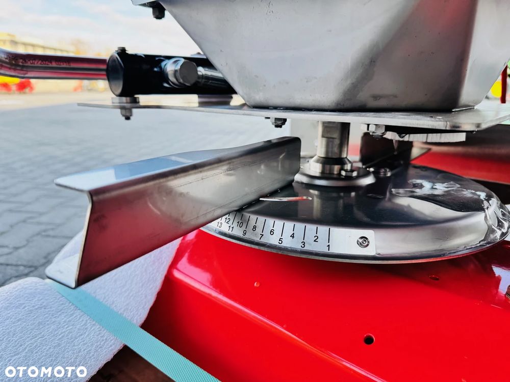 Maschio Gaspardo Precyzyjny, zawieszany rozsiewacz nawozów PRIMO SM 209 dostępny od ręki - 17