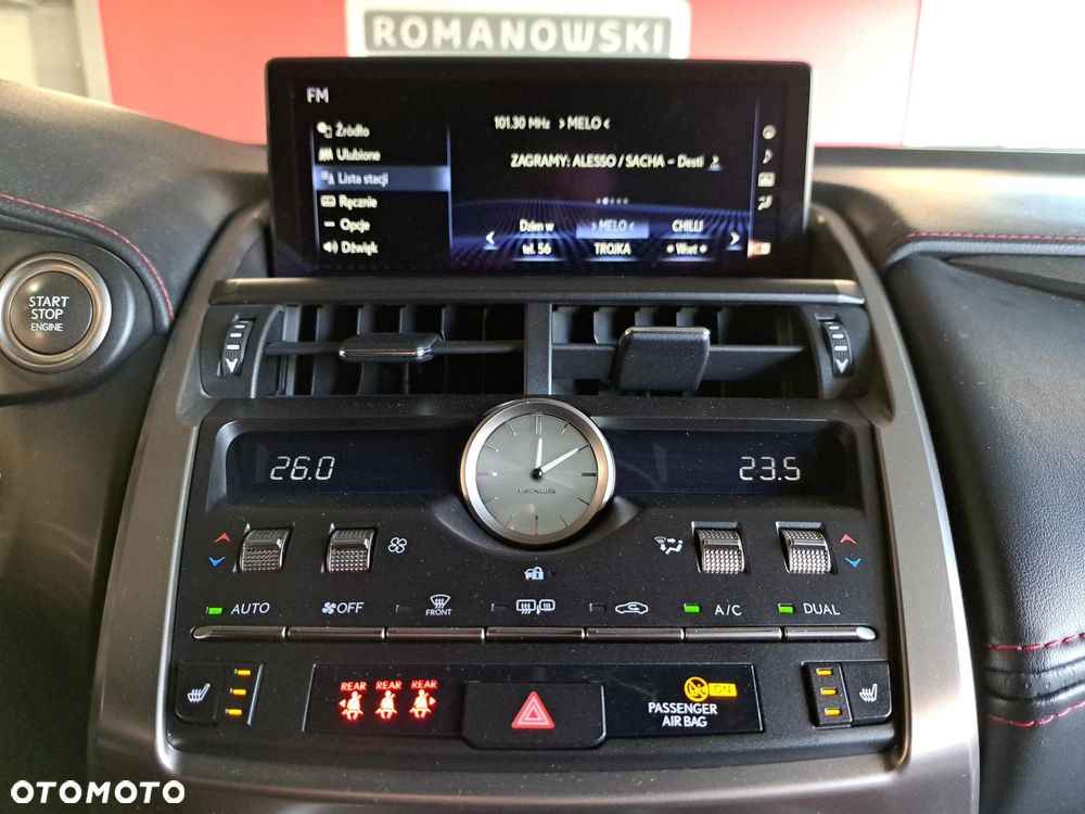 Lexus NX 300 F Sport AWD - 17