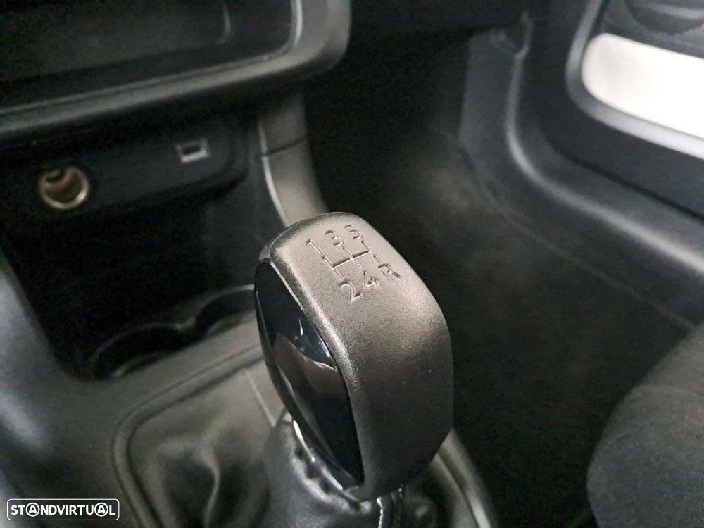 Citroën C3 1.2 PureTech Plus - 19