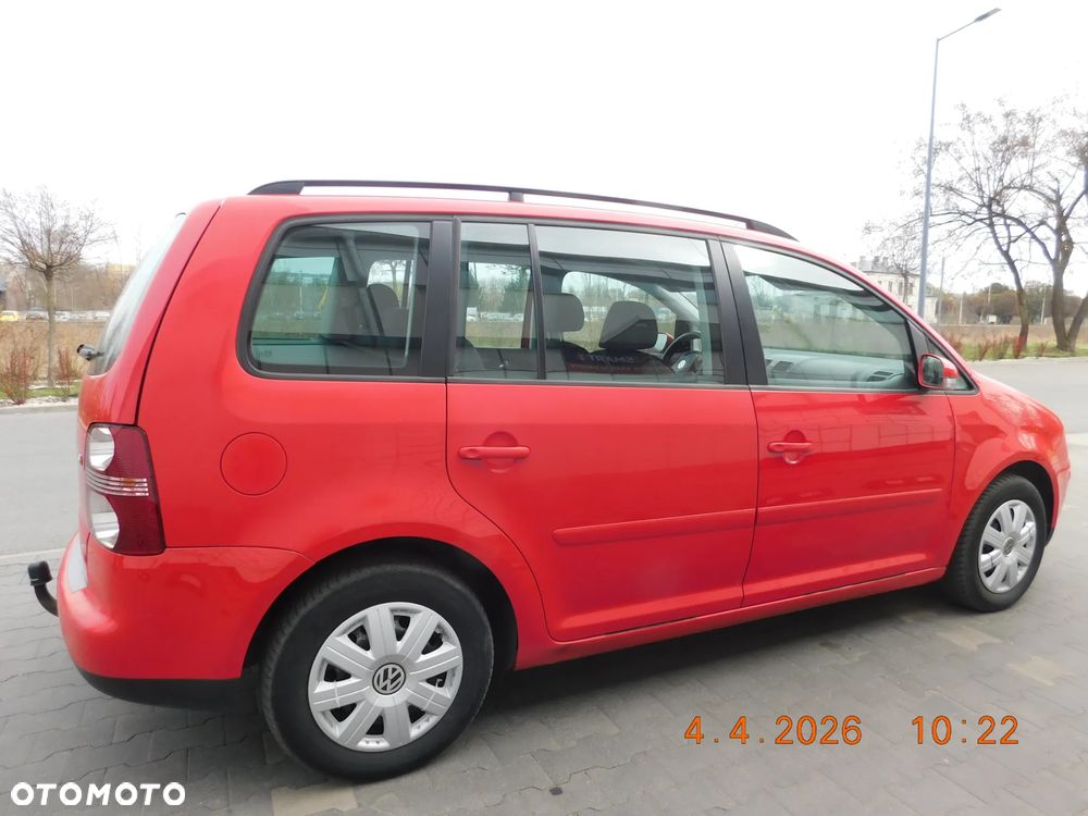 Volkswagen Touran - 2
