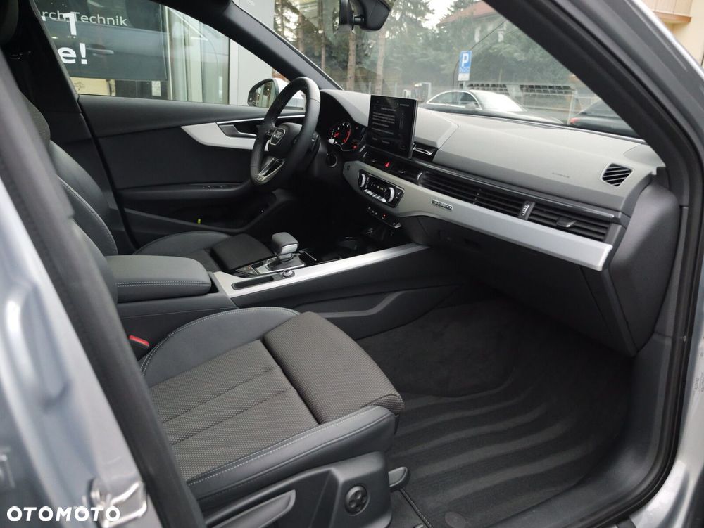Audi A4 Limousine - 15