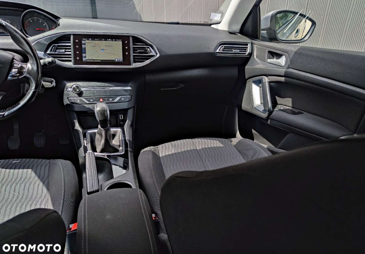 Peugeot 308 - 15
