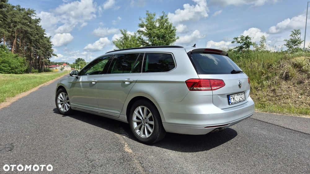 Volkswagen Passat 2.0 TDI SCR 4Mot DSG Comfortline - 9