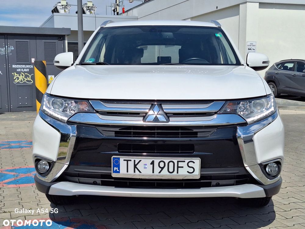 Mitsubishi Outlander 2.0 2WD SUV-Star - 1