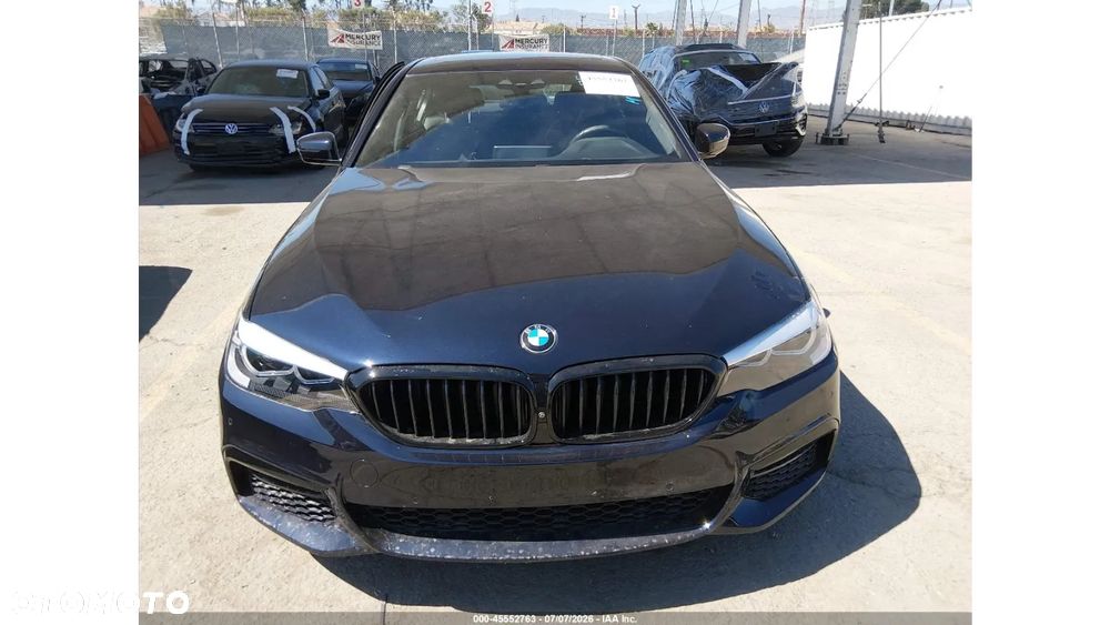 BMW Seria 5 540i xDrive Sport - 3