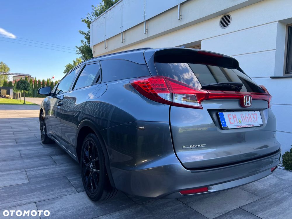 Honda Civic 1.8 i-VTEC Automatik Sport Black Edition - 15