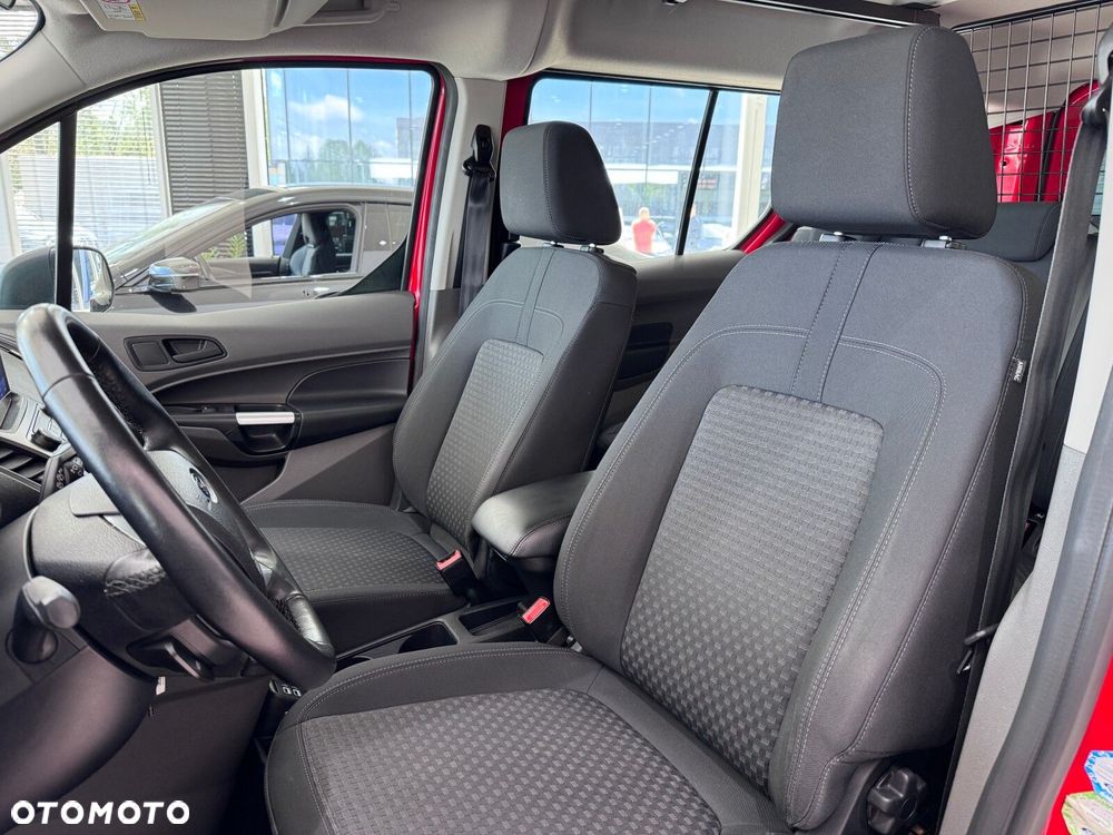 Ford Transit Connect - 10