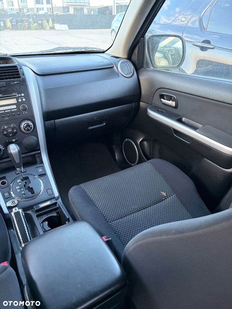 Suzuki Grand Vitara 2.0 Automatik Comfort - 6