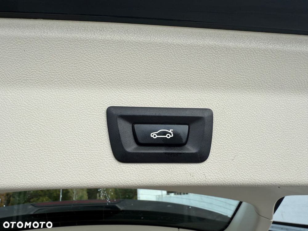 BMW X3 xDrive20d Advantage - 25
