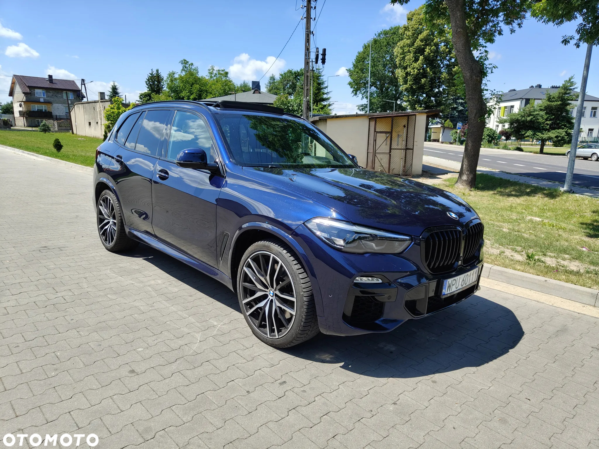 BMW X5 M M50i - 9