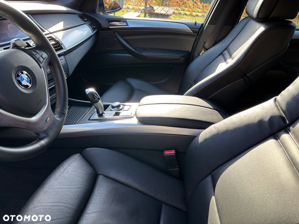 BMW X5 xDrive30d - 23