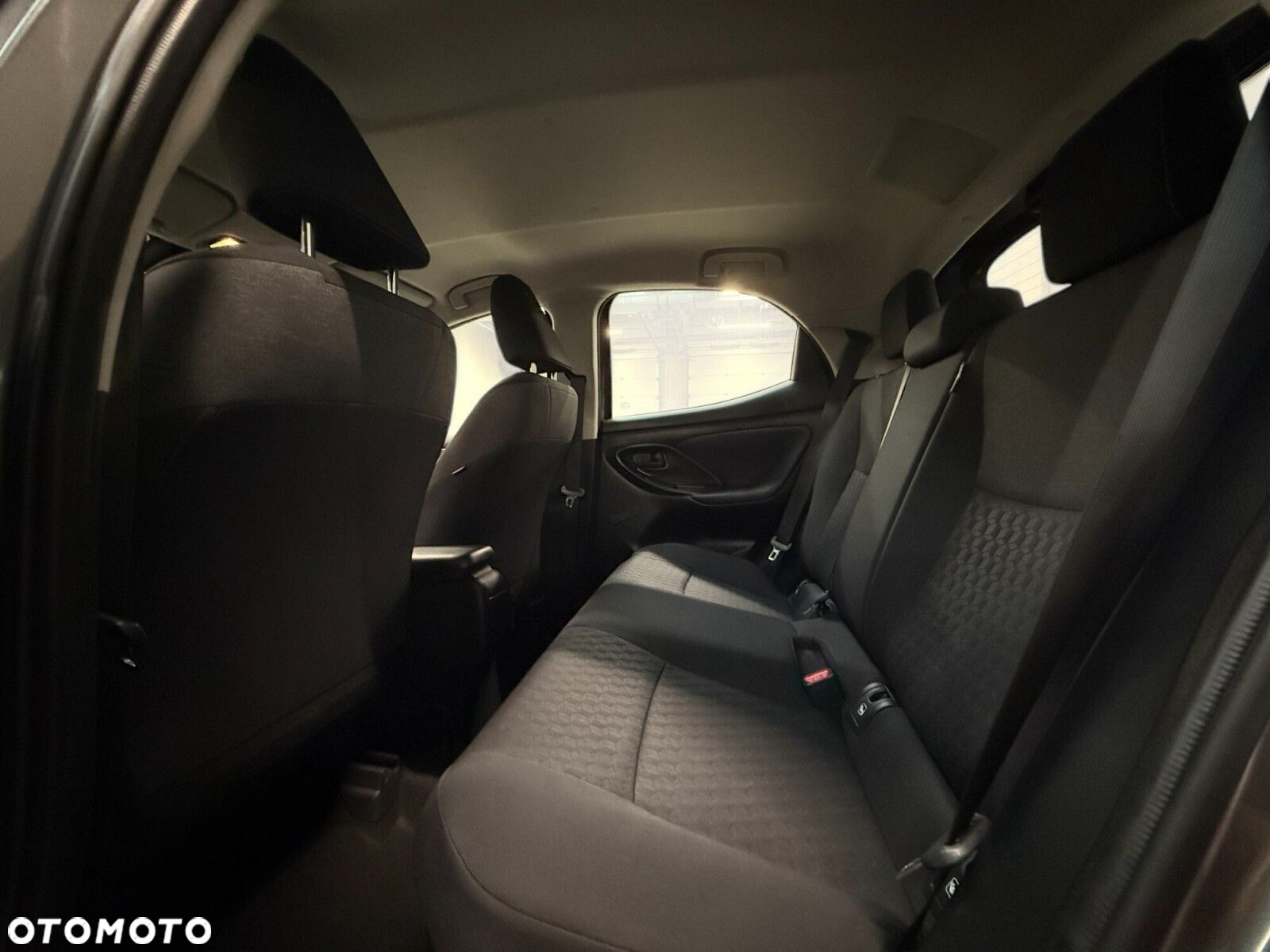 Toyota Yaris - 23