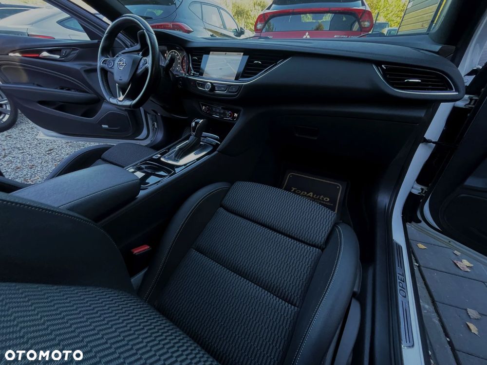 Opel Insignia 2.0 DI Turbo 4x4 - 14