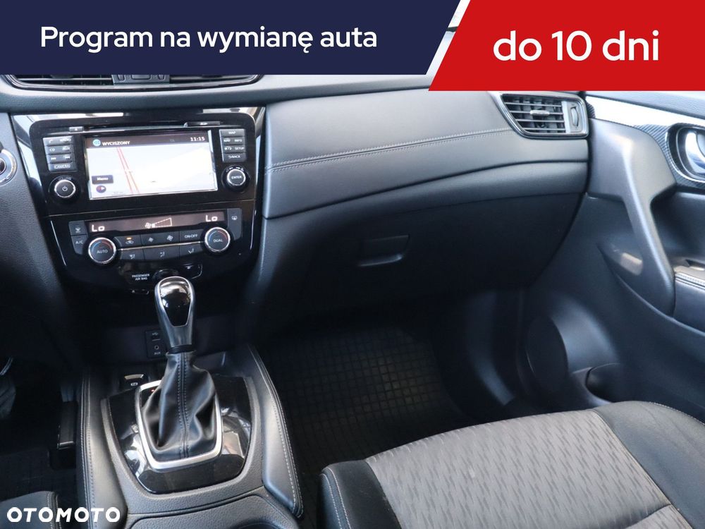 Nissan X-Trail - 10