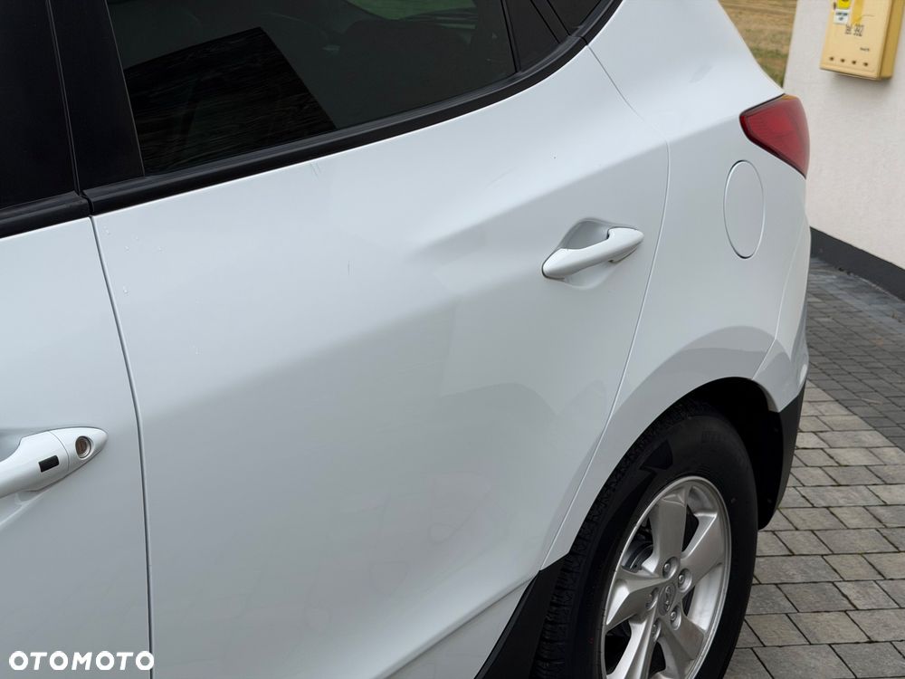 Hyundai ix35 2.0 Premium 2WD - 18